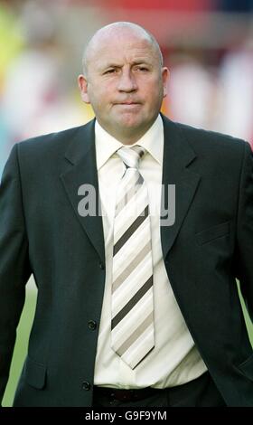 Soccer - Carling Cup - première ronde - Accrrington Stanley v Nottingham Forest - le stade Fraser Eagle. John Coleman, directeur d'Accrrington Stanley Banque D'Images