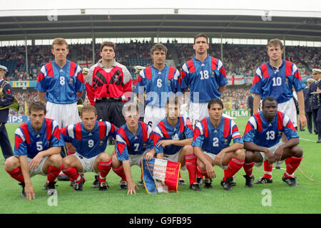 Football - Euro 92 Suède - Groupe 1 - Angleterre / France - Malmo Stadion, Malmo. Groupe d'équipe France Banque D'Images