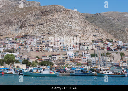 Vue sur le port, Pothia (Pothaia), Kalymnos, Dodecanese, Région de l'Egée du Sud, Grèce Banque D'Images