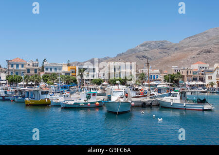 Vue sur le port, Pothia (Pothaia), Kalymnos, Dodecanese, Région de l'Egée du Sud, Grèce Banque D'Images