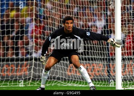 Football - FA Barclays Premiership - Manchester City v Portsmouth - City of Manchester Stadium. David James, gardien de Portsmouth Banque D'Images