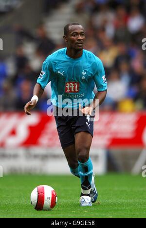 Football - FA Barclays Premiership - Bolton Wanderers / Tottenham Hotspur - Reebok Stadium. Didier Zokora, Tottenham Hotspur Banque D'Images