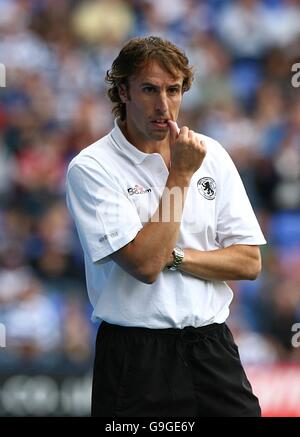 Soccer - FA Barclays Premiership - Reading v Middlesbrough - Madejski Stadium. Gareth Southgate, gestionnaire de Middlesbrough Banque D'Images