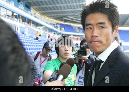 Soccer - FA Barclays Premiership - Reading v Middlesbrough - Madejski Stadium. Homme de lecture du match Seol Ki-Hyeon Banque D'Images