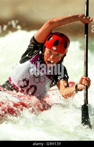 Canoë - Jeux Olympiques de Sydney 2000 - finale féminine de slalom K1. Margaret Langford, Canada Banque D'Images