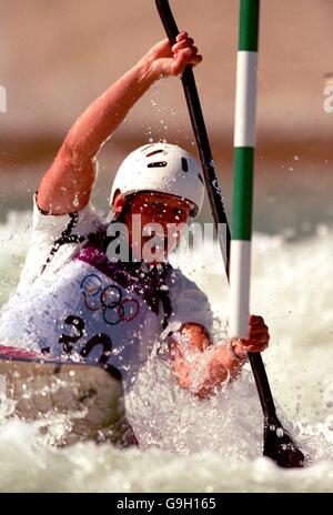 Canoë - Jeux Olympiques de Sydney 2000 - finale féminine de slalom K1. Gabriela Stacherova, Slovaquie Banque D'Images