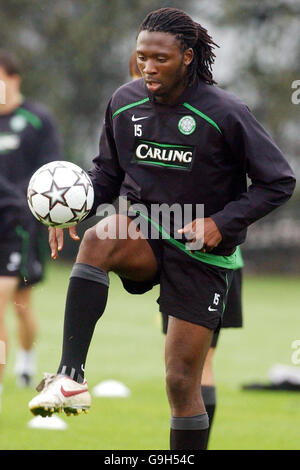 Evander Sno du Celtic pendant une session d'entraînement au terrain d'entraînement de Barrowfield, Glasgow. Banque D'Images