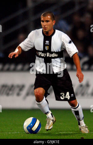 Football - coupe UEFA - Groupe D - Odense / Parme - Parc Fionia. Filippo Savi, Parme Banque D'Images