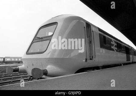 Train à grande vitesse. Nouveau train à grande vitesse de British Rail. Banque D'Images