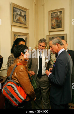 La réception des hôtes du Prince Charles Banque D'Images