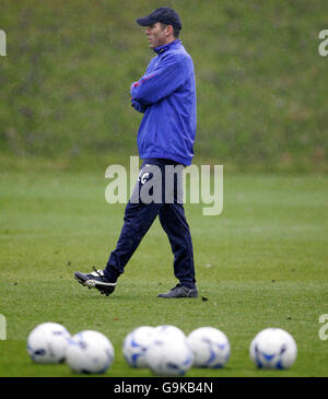 Paul le Guen, directeur des Rangers, lors d'une séance d'entraînement à Murray Park, Glasgow. Banque D'Images