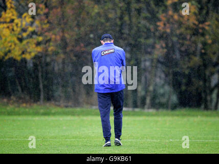 Soccer - entraînement des Rangers - Murray Park.Paul le Guen, directeur des Rangers, lors d'une séance d'entraînement à Murray Park, Glasgow. Banque D'Images