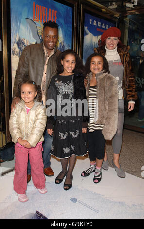 Happy Feet UK Premiere - Londres Banque D'Images