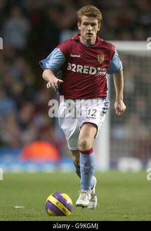 Football - FA Barclays Premiership - Aston Villa / Middlesbrough - Villa Park. Steven Davis, Aston Villa. Banque D'Images