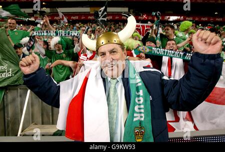 Soccer - Championnat d'Europe UEFA 2008 Qualifications - Groupe F - Danemark / Irlande du Nord - stade Parken Banque D'Images