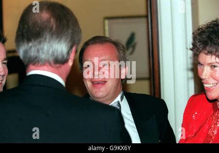 Soccer - PFA Player of the Year Awards.Gordon Taylor, chef de la direction de PFA Banque D'Images