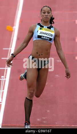 Athlétisme - IAAF Norwich Union Grand Prix intérieur - Birmingham.Jade Johnson, en Grande-Bretagne, est en concurrence avec le saut à la longue pour femmes Banque D'Images