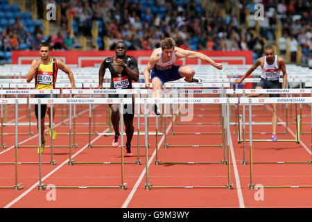 Andy Blow, Joseph HYLTON, Lawrence Clarke & Alex NWENWU, men's 110m haies - Chaleur 3, 2016 championnats britannique Alexander Stadium, Birmingham UK. Banque D'Images