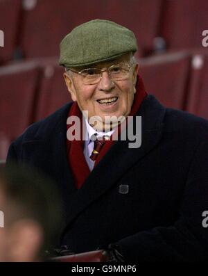 Football - FA Barclays Premiership - Sheffield United / Aston Villa - Bramall Lane.Doug Ellis, ancien président d'Aston Villa. Banque D'Images