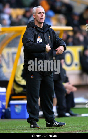 Football - Championnat de la ligue de football Coca-Cola - Wolverhampton Wanderers / Cardiff City - Molineux Stadium.Wolverhampton Wanderers Manager Mick McCarthy Banque D'Images