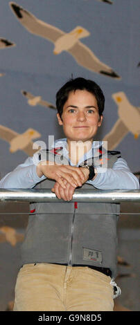 Dame Ellen MacArthur le jour d'ouverture du salon nautique Collins Stewart London 2007 au Excel Centre de Londres. Banque D'Images