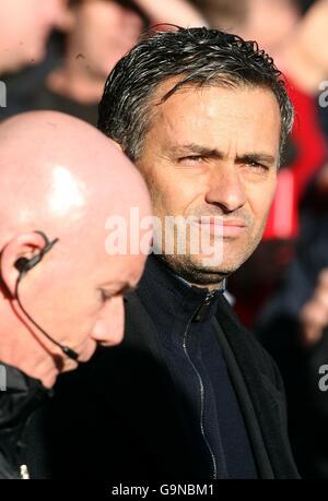 Soccer - FA Barclays Premiership - Liverpool / Chelsea - Anfield. Jose Mourinho, directeur de Chelsea Banque D'Images