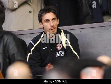 Football - FA Cup - Cinquième tour - Manchester United v Reading - Old Trafford. Gary Neville de Manchester United sur le stand Banque D'Images