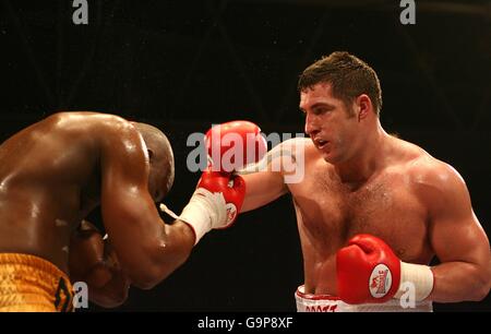 Boxe - Scott Gammer v Danny Williams - Neath Cwrt Herbert Sport Center Banque D'Images