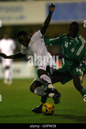 Football - match amical - Nigeria - Ghana v Griffin Park Banque D'Images