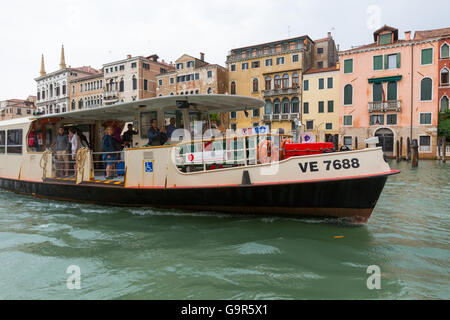 Transport ACTV à Venise Italie Banque D'Images