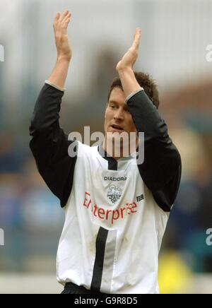 Football - Championnat de la ligue de football Coca-Cola - Preston North End v Burnley - Deepdale.David Nugent, de Preston North End, célèbre le premier but du jeu. Banque D'Images