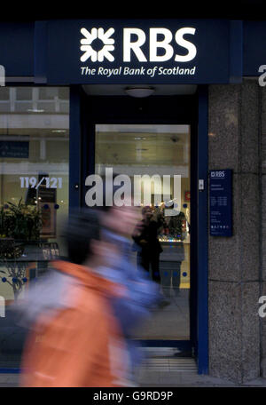 Vue générale d'une succursale de la Royal Bank of Scotland dans le centre de Londres. Banque D'Images