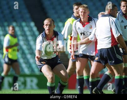 Matt Dawson, des Lions britanniques, lors de l'entraînement au stade de football de Sydney, avant leur match contre les Waratahs de Nouvelle-Galles du Sud, samedi. Banque D'Images