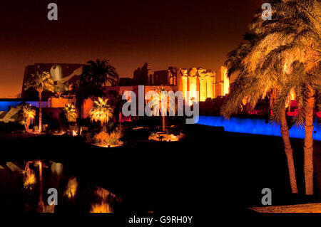 Light show, Temple de Karnak, Louxor, Egypte / lumières Banque D'Images