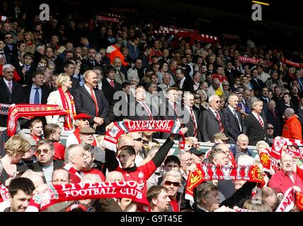 Soccer - FA Barclays Premiership - Liverpool v Arsenal - Anfield Banque D'Images