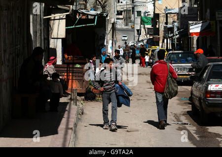 Photos de voyage du Moyen-Orient. Une rue dans la zone des réfugiés de Ramallah. Banque D'Images