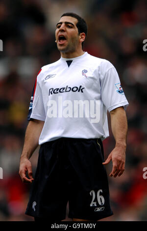 Soccer - FA Barclays Premiership - Manchester United / Bolton Wanderers - Old Trafford. Tal Ben Haim, Bolton Wanderers Banque D'Images