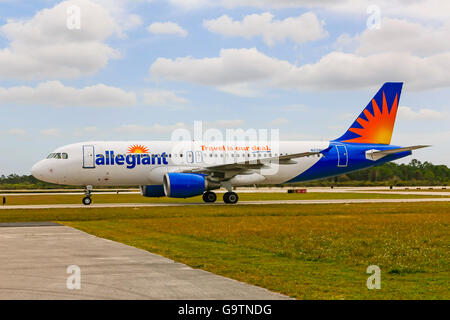 Airbus A320-214 Allegiant à Punta Gorda airport en Floride Banque D'Images