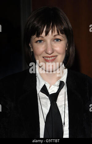 L'actrice Kacey Ainsworth arrive à la projection spéciale du dernier épisode de 'Life on Mars' à BAFTA à Piccadilly, à l'ouest de Londres. Banque D'Images