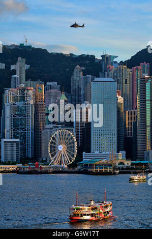 La ville de Hong Kong, le port de Victoria, Hong Kong, Chine. Banque D'Images