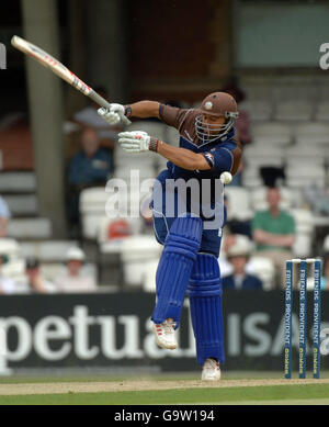 Cricket - Friends Provident Trophy Section Sud - Surrey v Lions Spitfires Kent - Le Brit Oval Banque D'Images