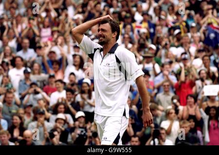 Tennis - Wimbledon - Finale de Mens Banque D'Images