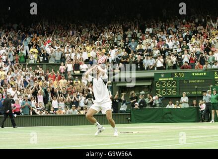 Tennis - Wimbledon - Finale de Mens Banque D'Images