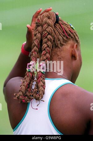 Tennis, Wimbledon 2001, troisième tour. platts de Serena Williams Banque D'Images