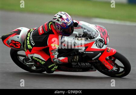 Motocyclisme - Championnat du monde 125cc - Grand Prix britannique - Donington Park.Gino Borsoi, LAE-UGT 3000 Banque D'Images