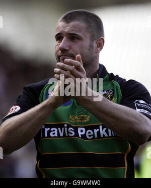 Ben Cohen, de Northampton, s'en va après le match Guinness Premiership aux Franklin's Gardens, à Northampton. Banque D'Images