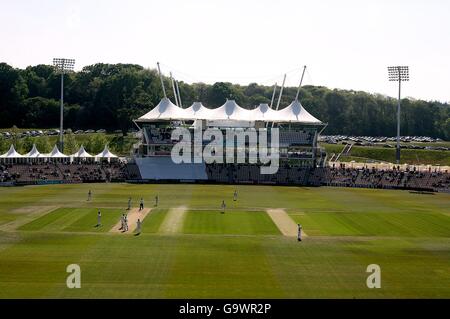 Cricket - Liverpool Victoria County Championship - Division One - Jour deux - Hampshire v Yorkshire - le Rose Bowl Banque D'Images