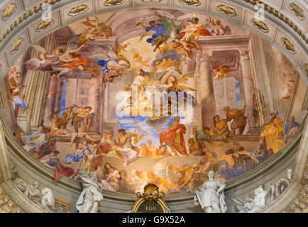 ROME, ITALIE - 10 mars 2016 : l'Apothéose de Saint Ignace fresque dans l'abside principale de l'église Chiesa di Sant'Ignazio di Loyola Banque D'Images