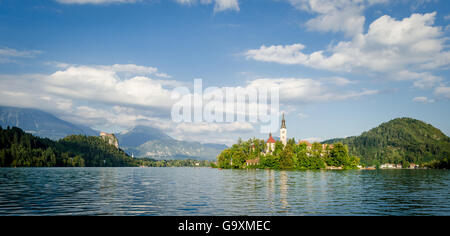 Le lac de Bled, l'île et le château, la Slovénie Banque D'Images