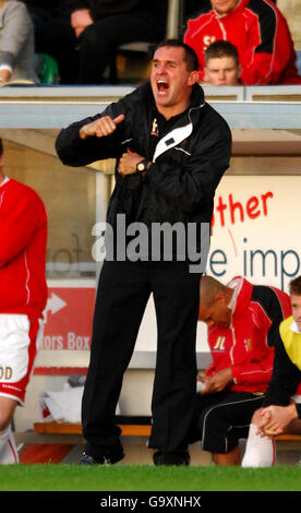 Football - Coca-Cola football League 2 - jouer demi-finale - second Leg - Milton Keynes dons / Shrewsbury Town - The Nation. Martin Allen, directeur de la Dons de Milton Keynes Banque D'Images